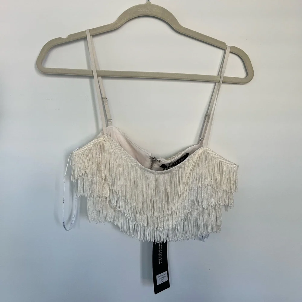 White Fox Elevate Crop - White - Picture 3 of 5